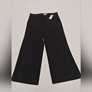 Old Navy size 4 Cropped Pants